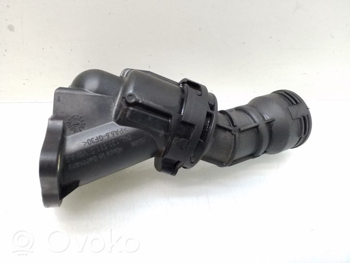 Volkswagen Golf VII Termostat / Obudowa termostatu 04L121111C