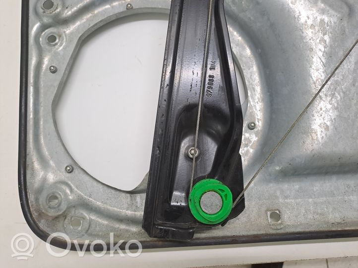 Volkswagen Tiguan Mechanizm podnoszenia szyby przedniej bez silnika 5N1837729E