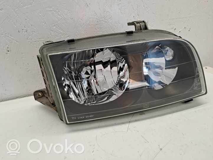 KIA Joice Lampa przednia 1094997