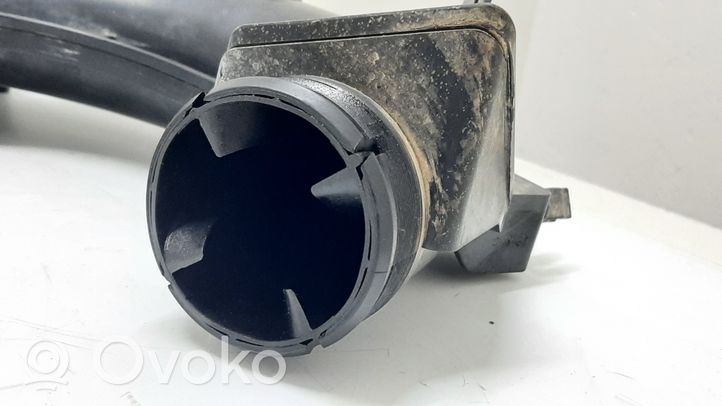 Ford S-MAX Turbo air intake inlet pipe/hose AV619C623B