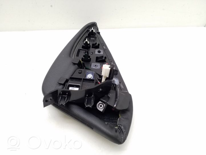 Nissan Qashqai Autres éléments de console centrale 969RJ4EH0A