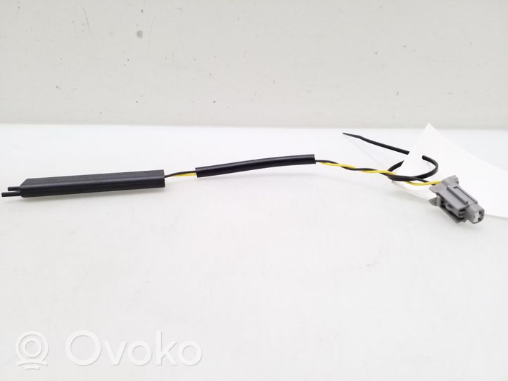 Nissan Qashqai Amplificateur d'antenne 5WK48774