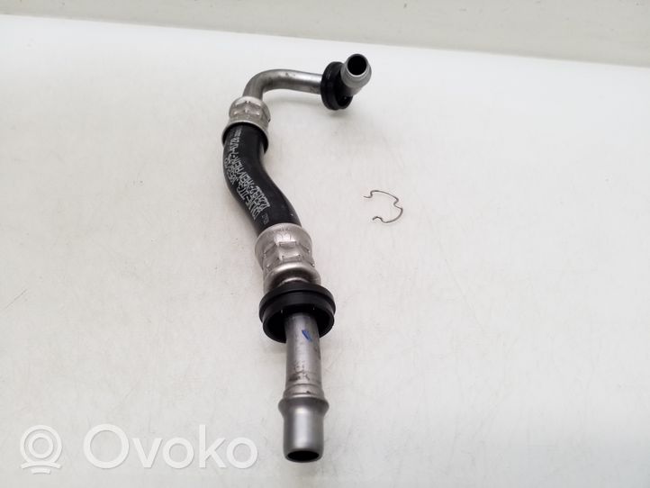 Mercedes-Benz Vito Viano W447 Tubo flessibile del radiatore dell’olio del cambio A6541800200