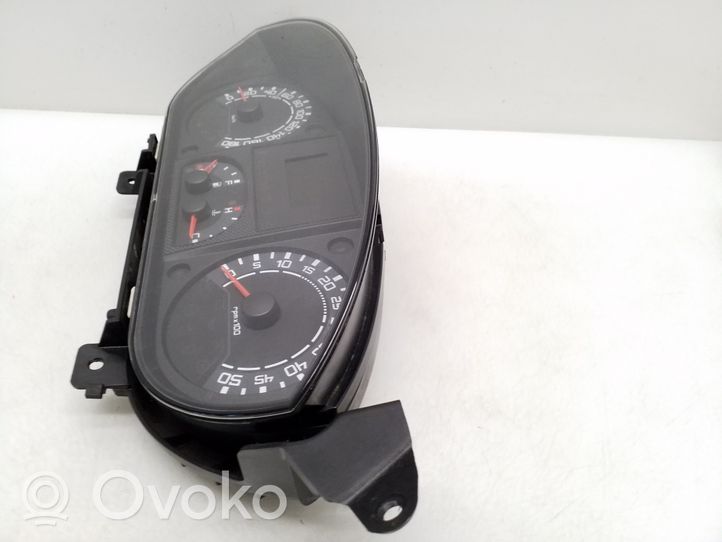 Iveco Daily 35.8 - 9 Compteur de vitesse tableau de bord 69500155