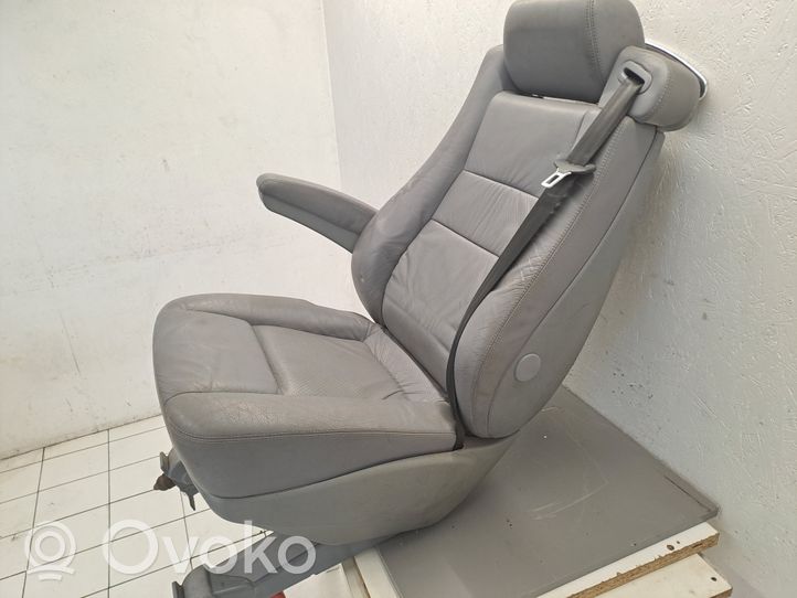 Mercedes-Benz Vito Viano W638 Galinė sėdynė 