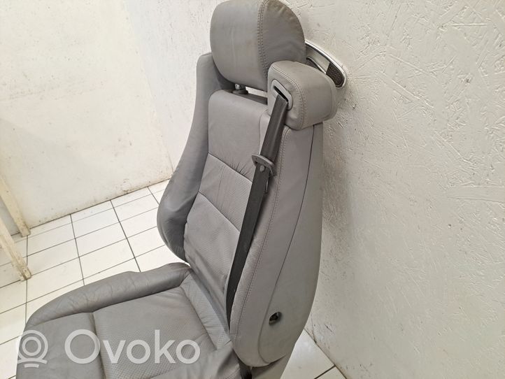 Mercedes-Benz Vito Viano W638 Front passenger seat 