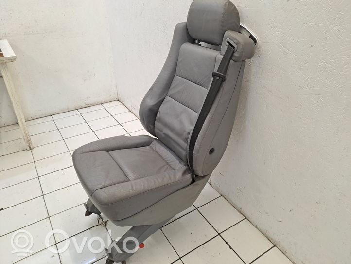 Mercedes-Benz Vito Viano W638 Asiento delantero del pasajero 