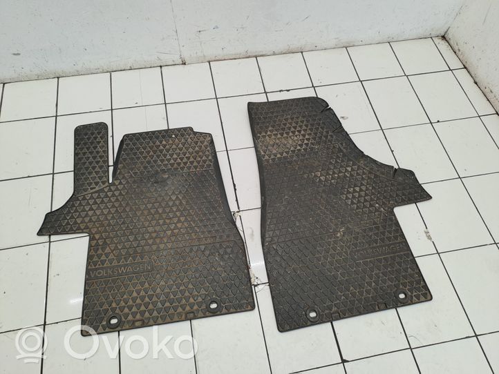 Volkswagen Transporter - Caravelle T5 Set di tappetini per auto 7H1061501