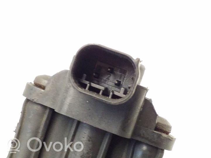 Mercedes-Benz E W212 Turboahtimen ilmanoton letku A6510900337