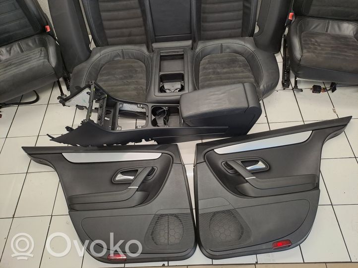 Volkswagen PASSAT CC Juego interior 3C8867012