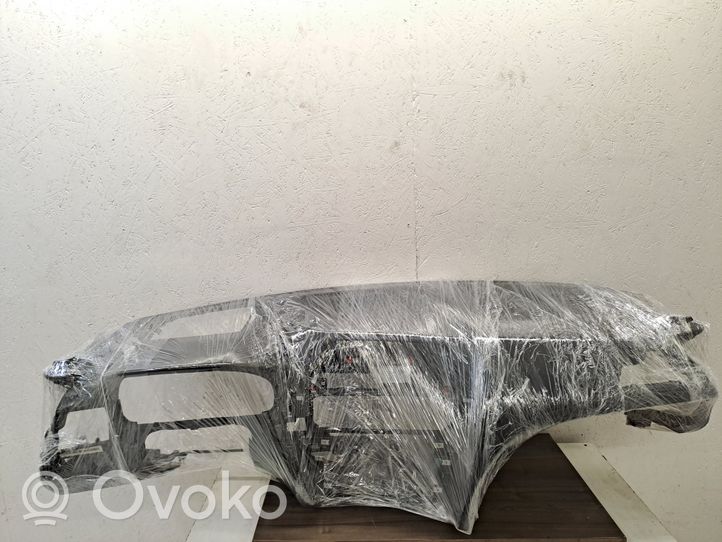 BMW 6 F12 F13 Deska rozdzielcza 922995518