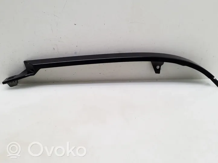 Mercedes-Benz ML W163 Rivestimento sotto il faro/fanale 1638260277