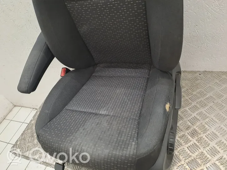 Mercedes-Benz Vito Viano W447 Fotel przedni kierowcy 