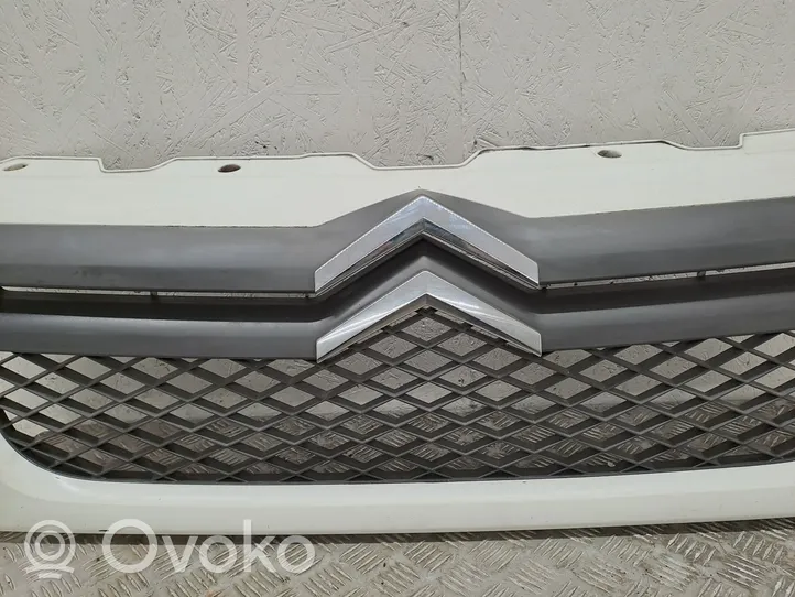 Citroen Jumper Front bumper upper radiator grill 1308069070