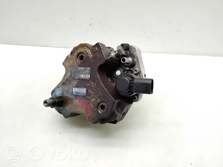 BMW X5 E70 Fuel injection high pressure pump 0445010146