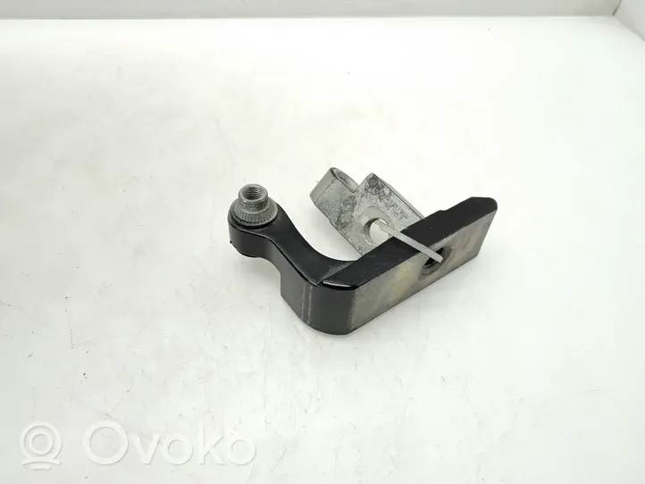 BMW 3 F30 F35 F31 Rear door lower hinge 