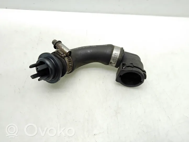 BMW X5 E70 Tuyau de liquide de refroidissement moteur 779262202