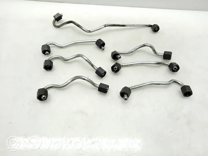 BMW X5 E70 Tuyau d'alimentation d'injecteur de carburant 