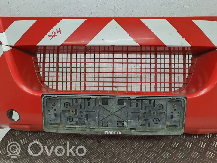 Iveco Daily 35.8 - 9 Front bumper 