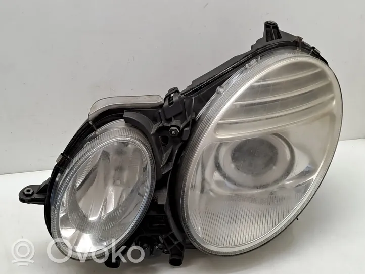 Mercedes-Benz E W211 Phare frontale 5DC00906000