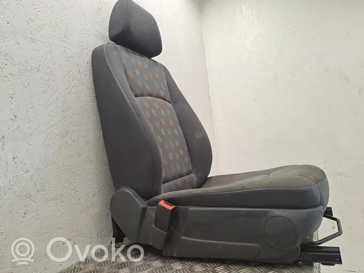 Mercedes-Benz Vito Viano W639 Kuljettajan istuin A6399105901