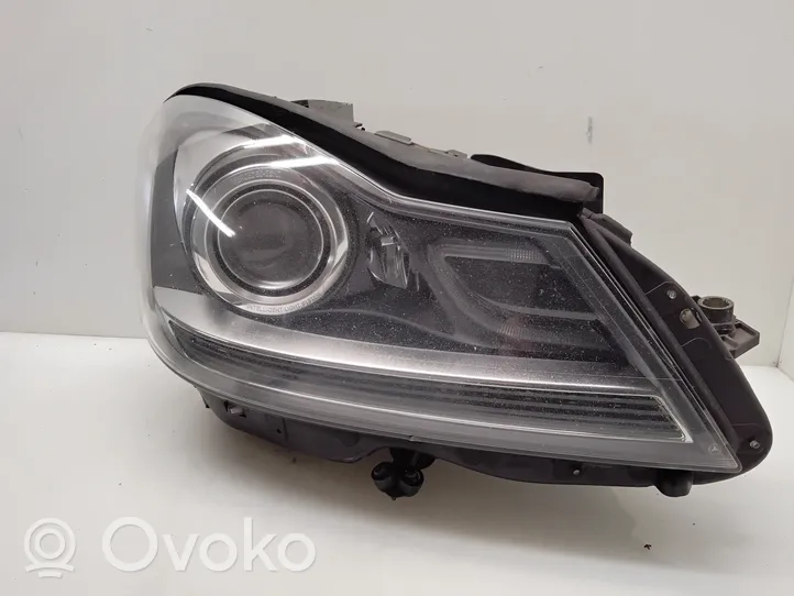 Mercedes-Benz C W204 Faro/fanale A2048205659