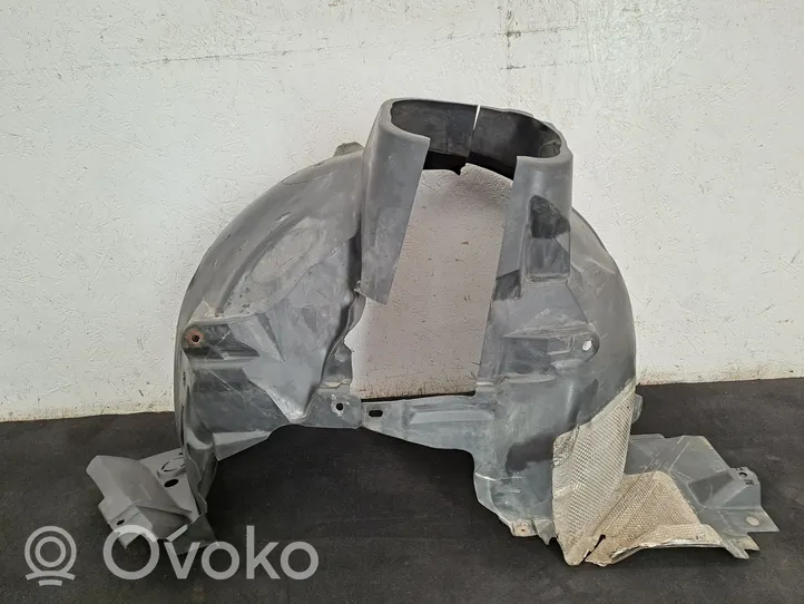 Mercedes-Benz C W204 Nadkole przednie A2046984030