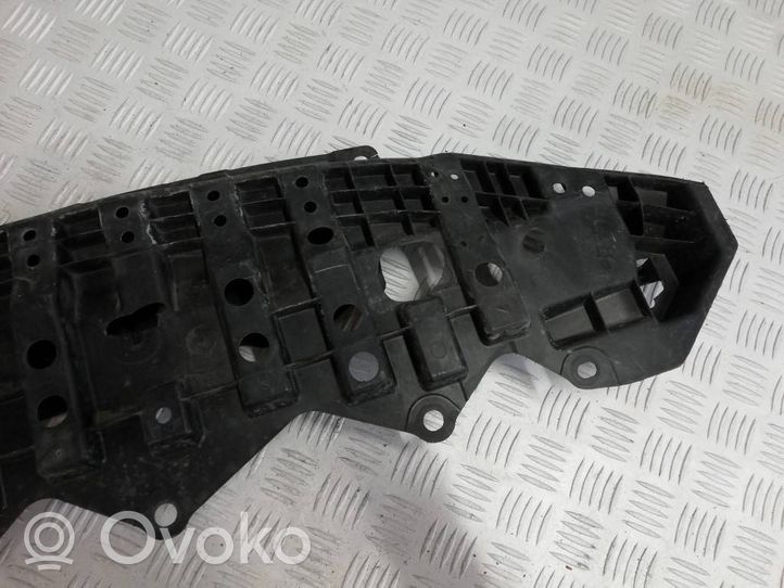 Toyota Yaris Osłona pod zderzak przedni / Absorber 526180D030