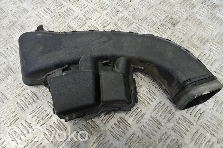 Toyota RAV 4 (XA40) Risuonatore di aspirazione 17750-25040