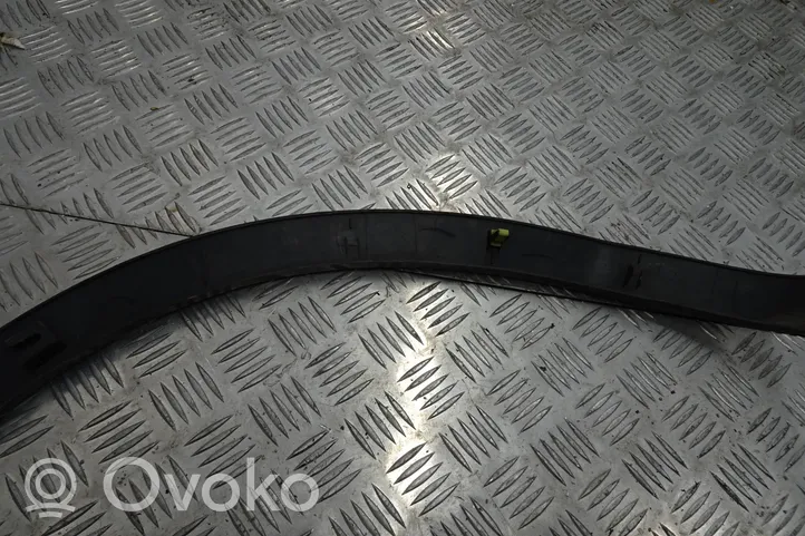 Nissan Qashqai Rivestimento passaruota anteriore 63811JD01D