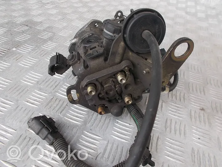 Renault Kangoo I Pompe d'injection de carburant à haute pression R8448B361B