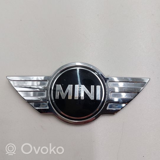 Mini Cooper Countryman R60 Valmistajan merkki/mallikirjaimet 511498117259