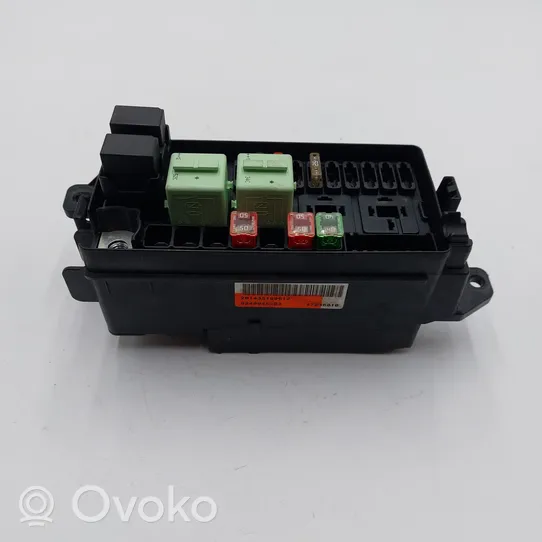 Mini One - Cooper Clubman R55 Fuse box set 9240945