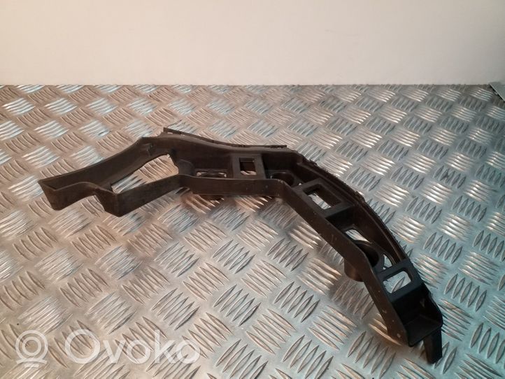 Volkswagen Golf VI Staffa angolare del supporto di montaggio del paraurti 5K6807393C