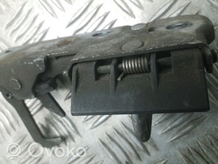 Volkswagen Golf V Anello/gancio chiusura/serratura del vano motore/cofano 1K0823480