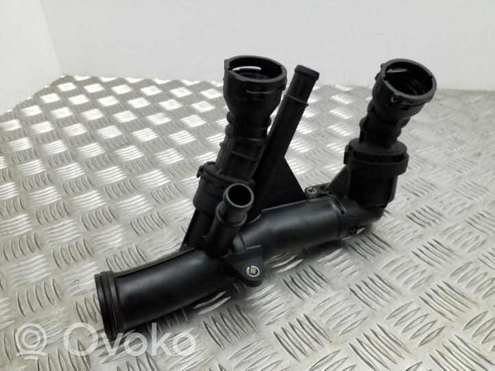 Seat Leon (5F) Termostaatin kotelo 04L121026F