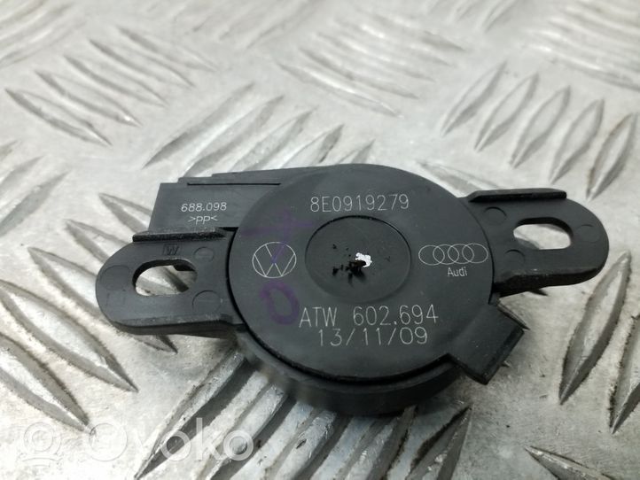 Volkswagen Tiguan Głośnik / Buzzer czujnika parkowania PDC 8E0919279