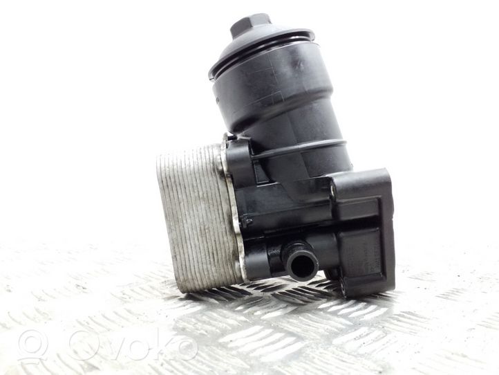 Volkswagen PASSAT B7 Support de filtre à huile 03L117021C