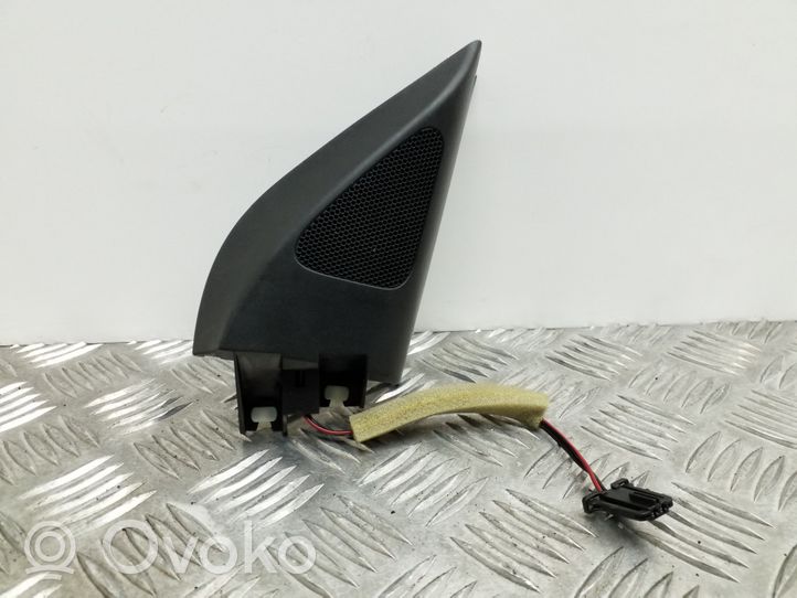 Volkswagen PASSAT B7 Front door high frequency speaker 03C837994