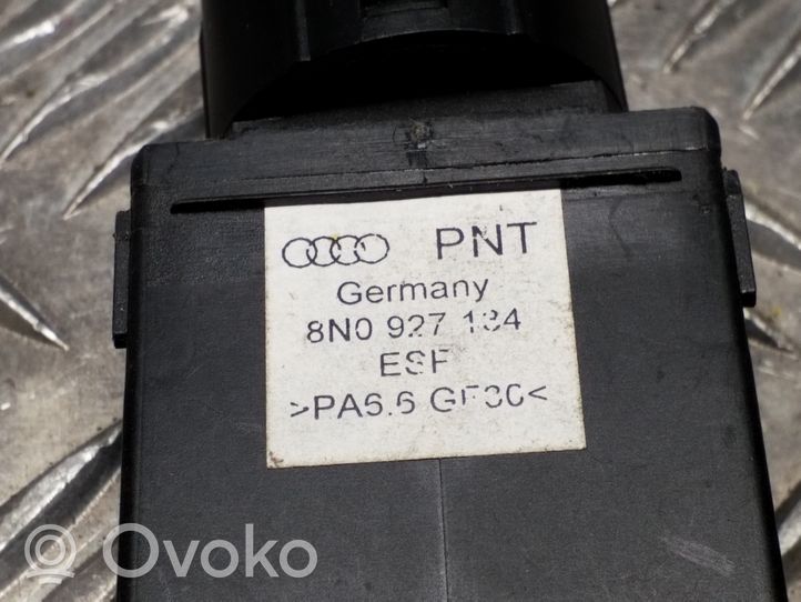 Audi TT Mk1 Ajonvakautusjärjestelmän kytkin (ESP) 8N0927134