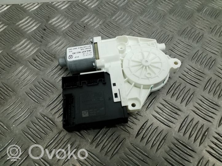 Volkswagen Golf VI Front door window regulator motor 1K5837402AS