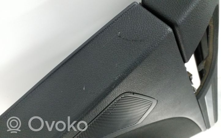 Skoda Superb B6 (3T) Boczki / Poszycie drzwi tylnych 3T5867212