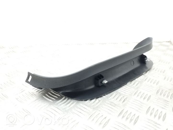 Volkswagen Touran III Rivestimento superiore del portellone posteriore/bagagliaio 5TA867704B