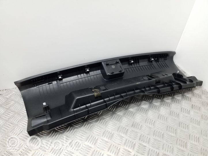 Volkswagen Jetta VI Trunk/boot sill cover protection 5C6863459A