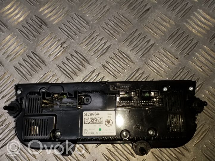 Skoda Octavia Mk3 (5E) Climate control unit 5E0907044