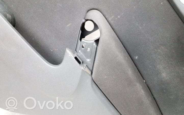 Volkswagen Tiguan Boczki / Poszycie drzwi tylnych 5N0867212