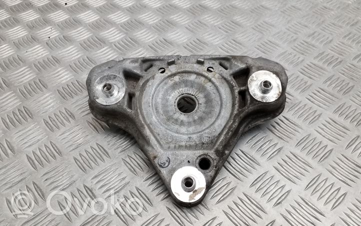 Seat Exeo (3R) Spyruoklės atrama (viršutinė) 8E0412383C