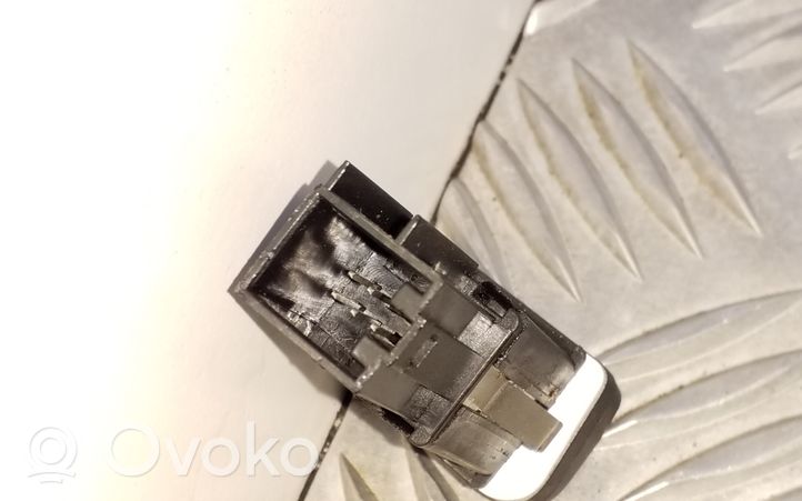 Skoda Superb B6 (3T) Traction control (ASR) switch 3T0927134D