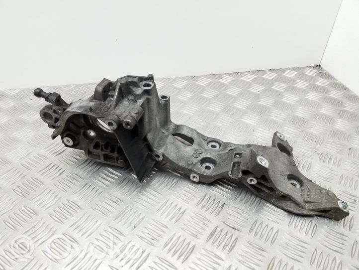 Skoda Octavia Mk3 (5E) Supporto della pompa del carburante 04L903143B