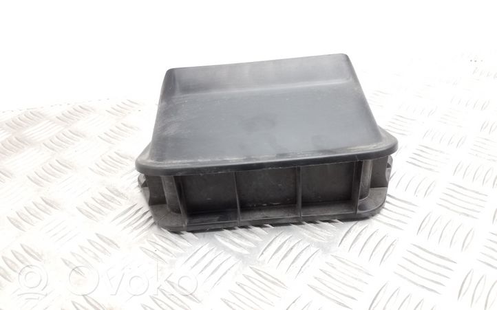 Audi Q3 8U Salono oro mazgo plastikinis korpusas 7N0815159